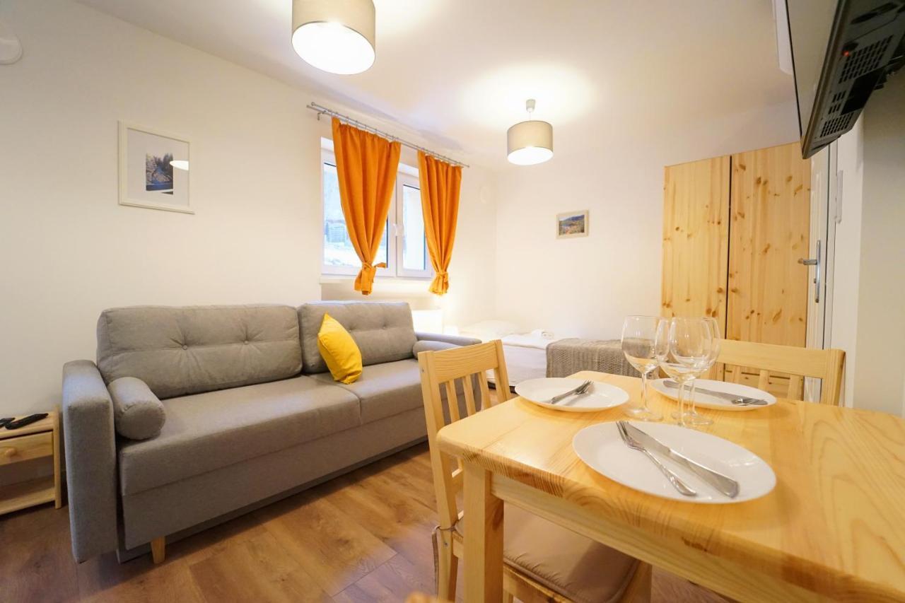 Apartamenty Everysky - Jeleniogorska 1A シクラルスカ・ポレンバ エクステリア 写真